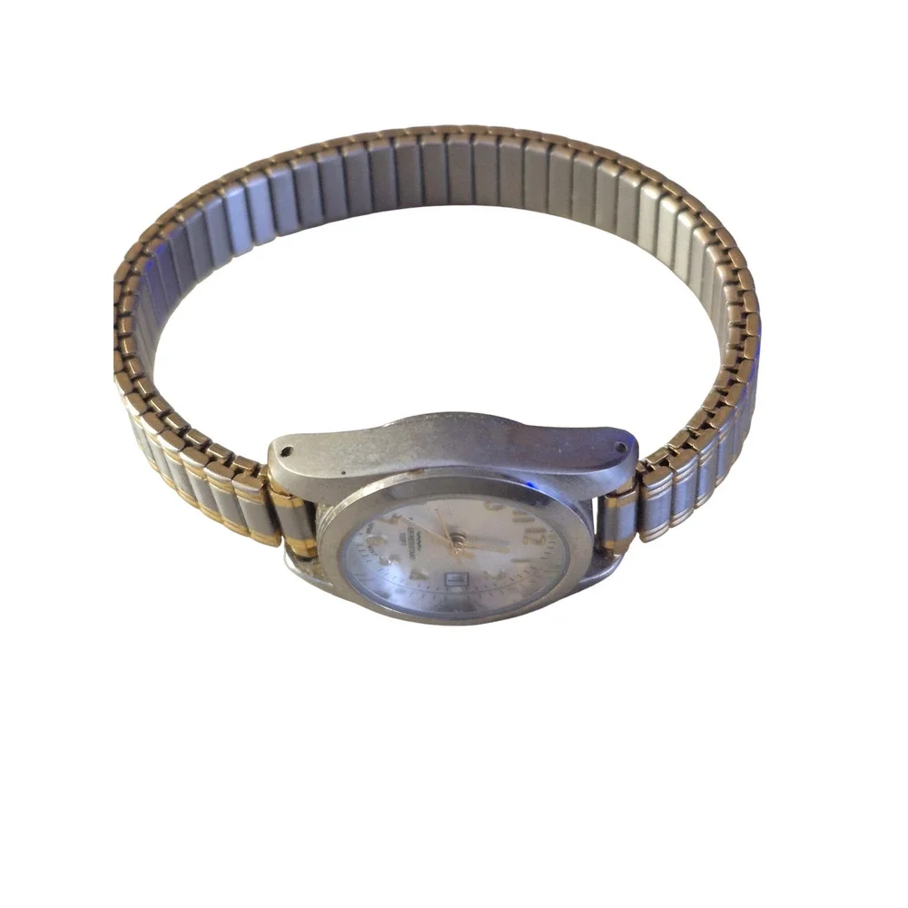 Ladies Watch 27MM watch face Quartz New Battery Silver Gold Numerals Stylish‎